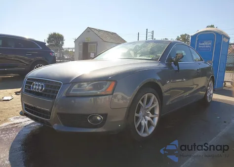 2012 Audi A5 2.0T Premium из США, поврежденный, VIN WAULFAFR1CA004528